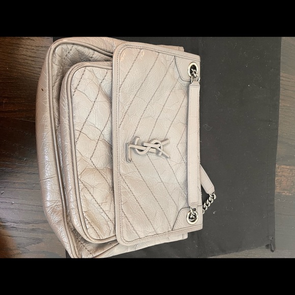 GENTLY USED - YSL Medium Niki Bag - Picture 2 of 9